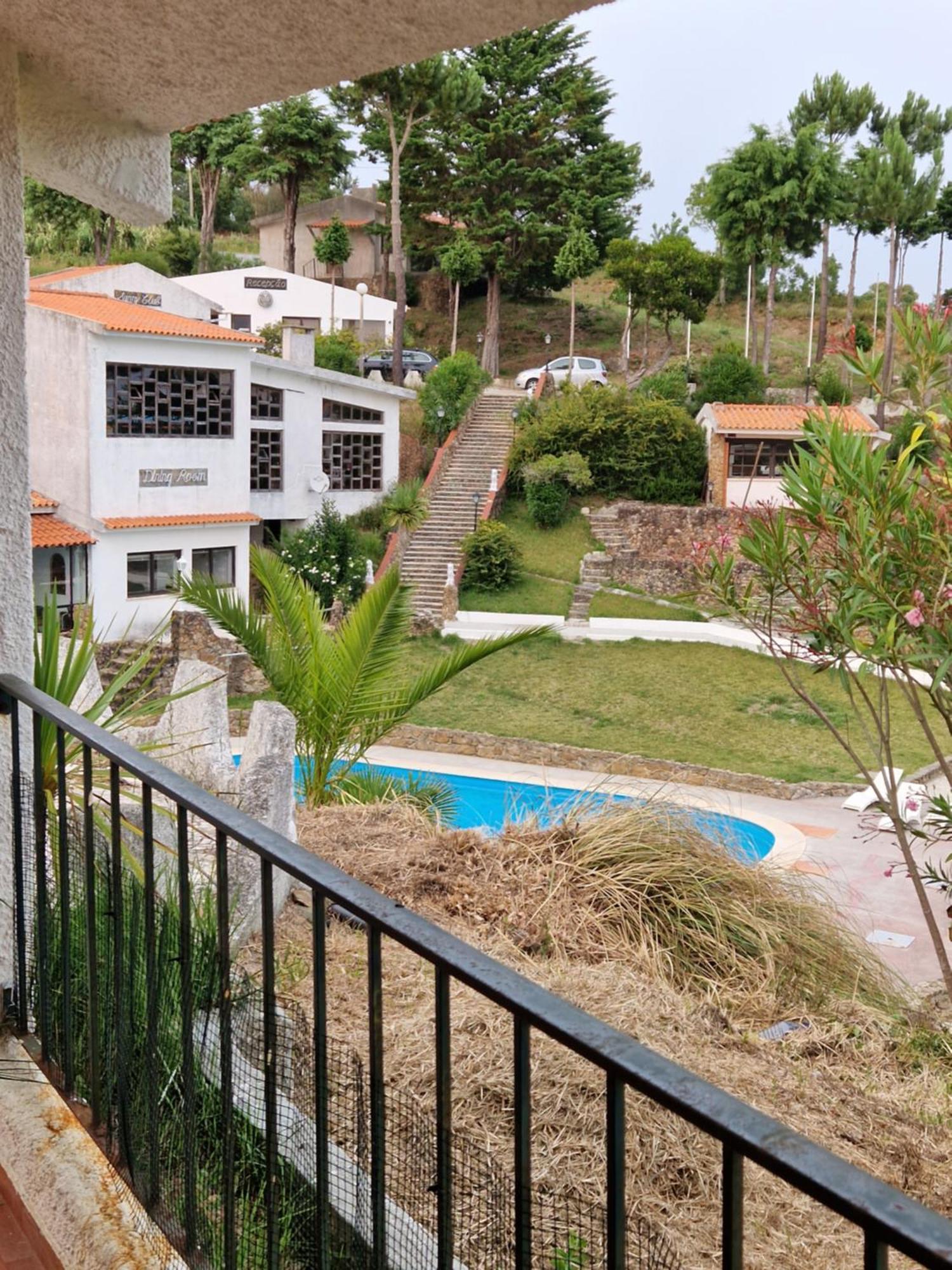 Apartamentos Turisticos Clube Vale Leao 菲盖拉-达福什 外观 照片
