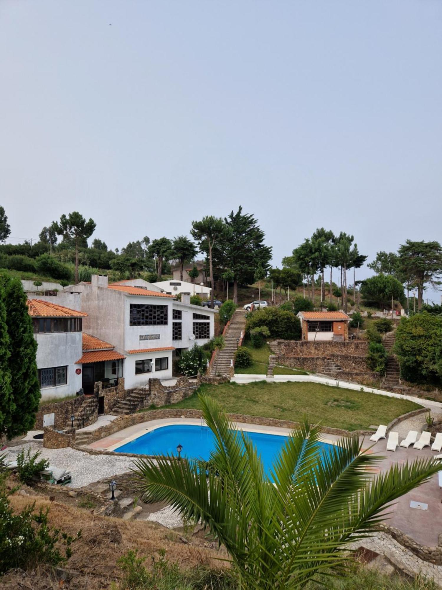 Apartamentos Turisticos Clube Vale Leao 菲盖拉-达福什 外观 照片